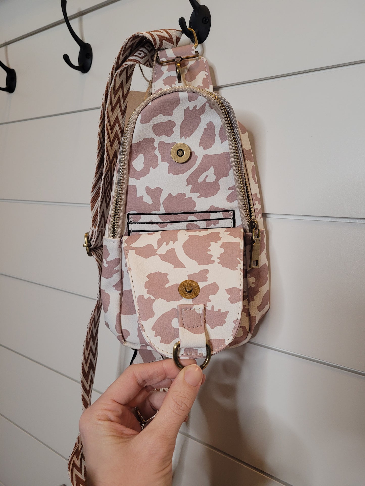 Sling bag- Mauve leopard