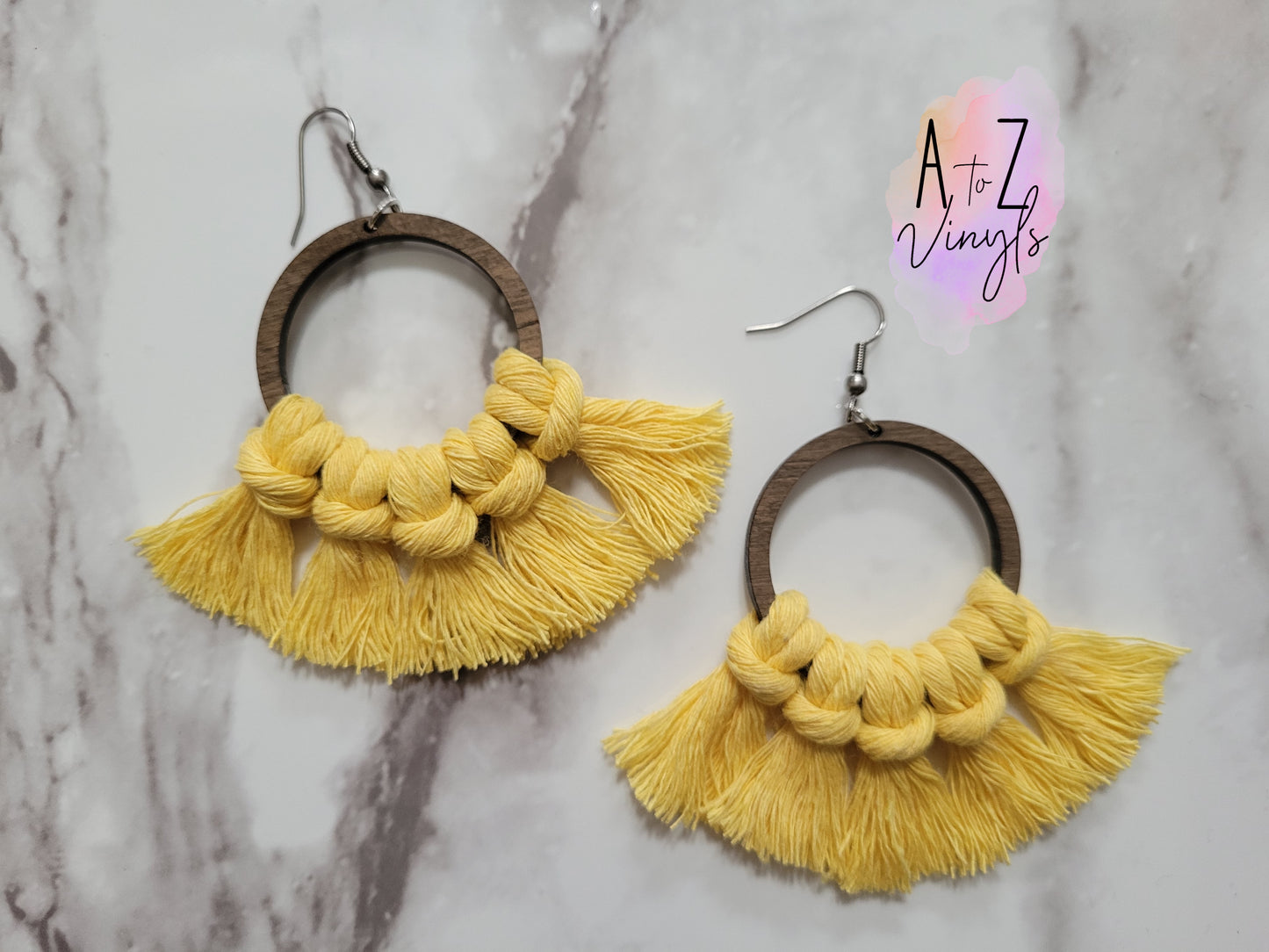 Macrame earrings- Yellow Circle